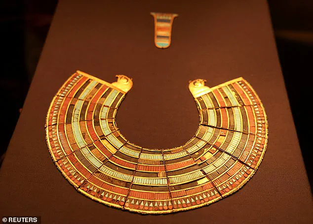 Ancient Necklace Fragment of Tutankhamun Reveals Insights into Egyptian Rulers' Control Over the Elite