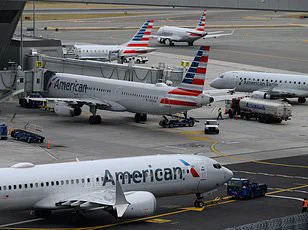 US Air Travel Crisis Deepens as FAA Mandates 10% Flight Reduction Amid Prolonged Government Shutdown