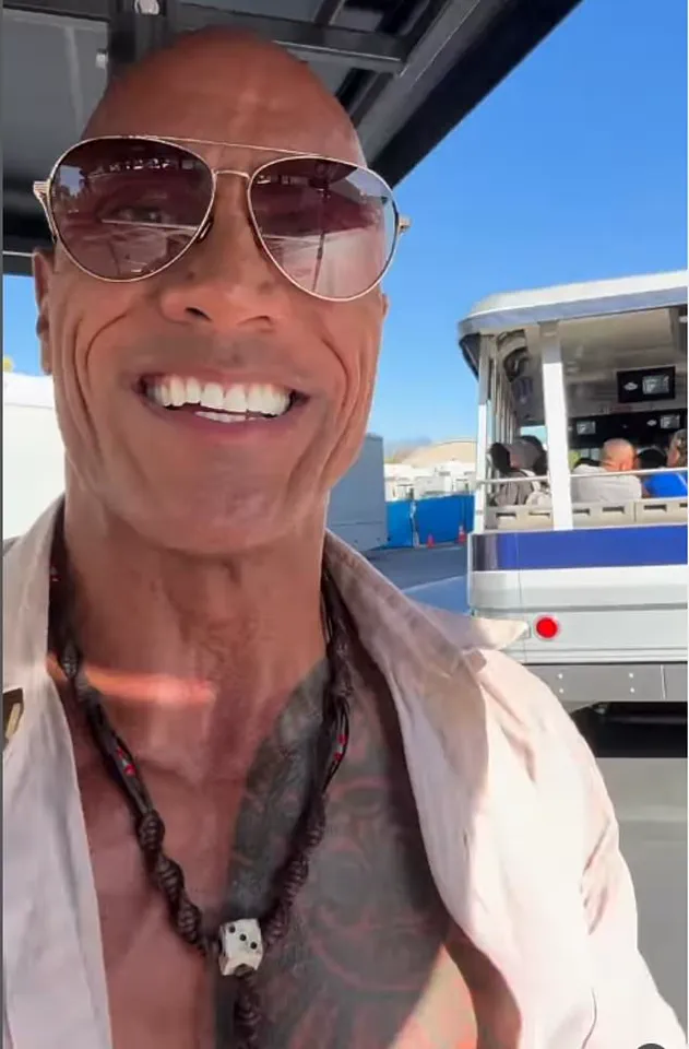 Karen Gillan Returns for Jumanji: The Third Film Photoshoot