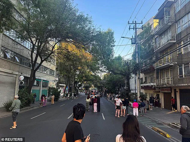 Magnitude 6.5 Earthquake Strikes Mexico, Disrupts President's Press Briefing