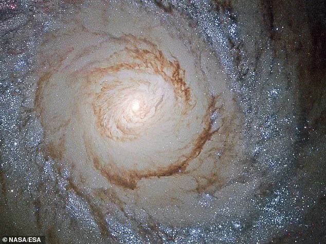 Astronomers Discover Mysterious Dark Matter Cloud 'Cloud-9,' Challenging Galaxy Formation Theories