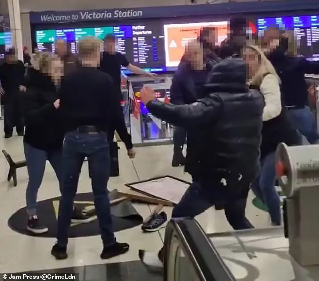 Late-Breaking: Violent Brawl Erupts at Wetherspoon Pub Near Victoria Station, Sending Shockwaves Through London's Transport Hub
