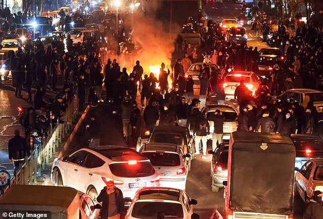U.S. Urges Americans to Leave Iran Amid Escalating Protests as Death Toll Nears 600