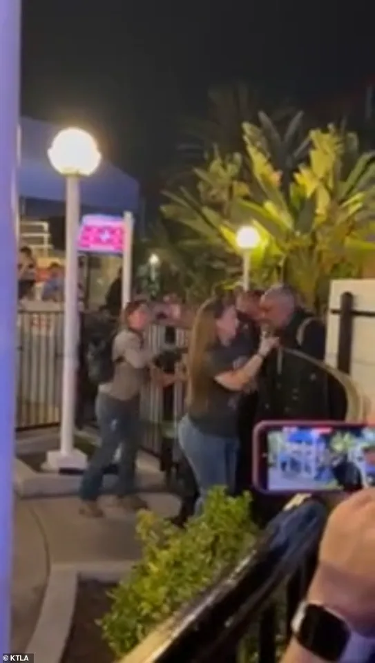 Chaotic Confrontation at Knott's Berry Farm: Woman Allegedly Cuts in Line, Leading to Altercation with Security Guard, Video Evidence Captures Incident
