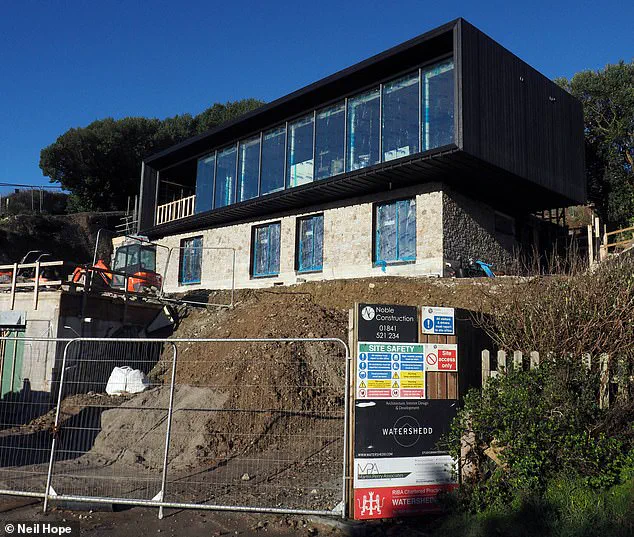 Oscar-Winning Actress Cate Blanchett Unveils Eco-Conscious Renovation in Secretive Mawgan Porth Village