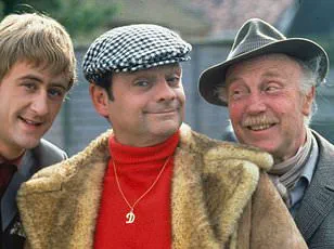 Gen Z Struggles with Workplace Jargon, Reveals Preply Analysis