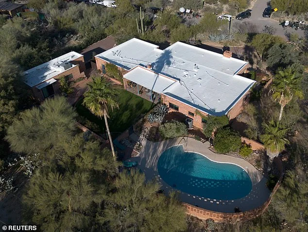 FBI Continues Search for Missing Nancy Guthrie at Sister's Arizona Home; Last Seen Saturday Night