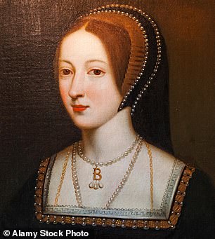 Infrared Reveals Hidden Alterations in Anne Boleyn Portrait, Debunking Sixth Finger Myth