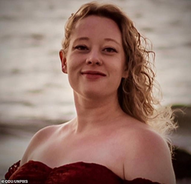 Arson Suspected in Destruction of Memorial for ICE Victim Renee Good, Sparking Outrage in Minneapolis