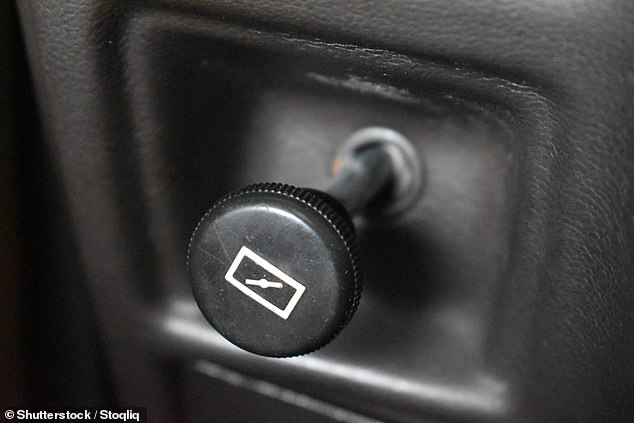 Cazoo Survey Reveals Gen Z's Struggle to Recognize Classic Car Components Amidst Modern Automotive Innovation