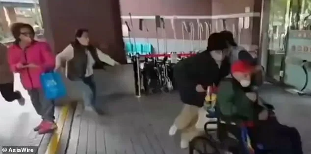 Elderly Tycoon's Family Confronts New Wife at Hospital in Taiwan