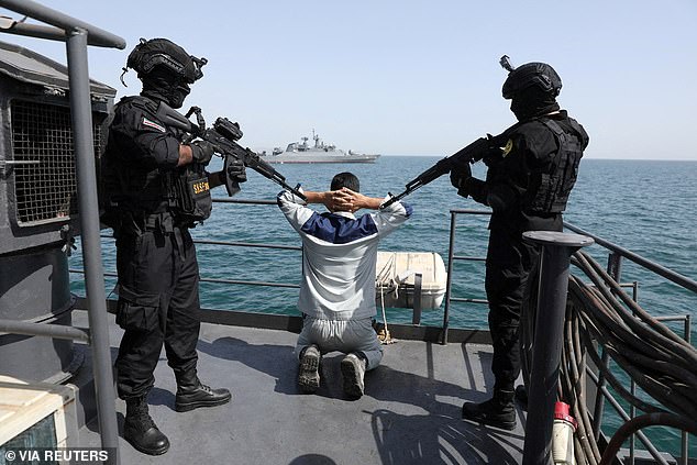 Iran and Russia Conduct Unprecedented Joint Naval Exercises in Gulf of Oman Amid Global Market Jitters and Strategic Tensions