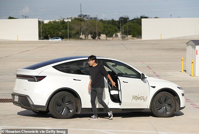 Tesla's Self-Driving Robotaxis Face Safety Crisis in Austin Amid NHTSA Report on Alarming Crash Rates