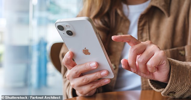 Sophisticated Calendar Hijacking Scam Targets 1.8 Billion iPhone and iPad Users, Experts Warn of Immediate Threat