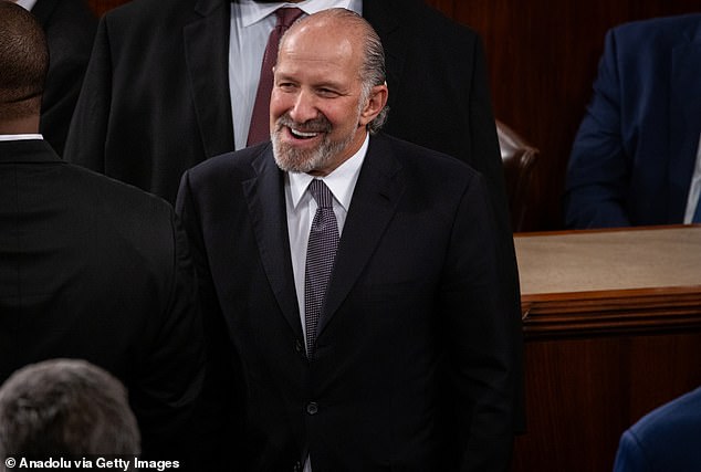 Commerce Secretary Howard Lutnick Agrees to Testify Before Congress as DOJ Documents Reveal 2012 Visit to Jeffrey Epstein's Private Island