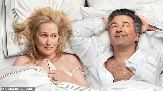 Seniors Redefine Romance, Prioritize Sexual Intimacy in Relationships, Study Shows