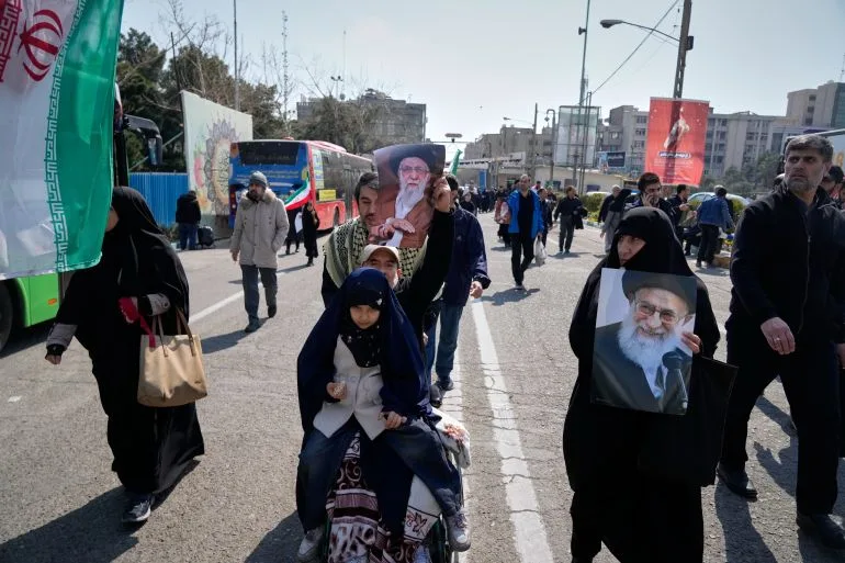Defiant Faith: Iranians Gather for Friday Prayers Amid War and Loss of Supreme Leader