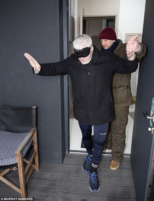 Dark Retreats for £1,800: A Controversial Wellness Trend Raising Questions About Science and Ethics