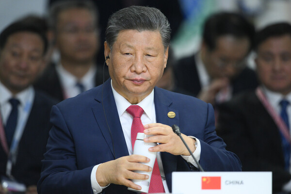 Xi Jinping Declares Zero Tolerance for Corruption in PLA, Emphasizes Party Loyalty