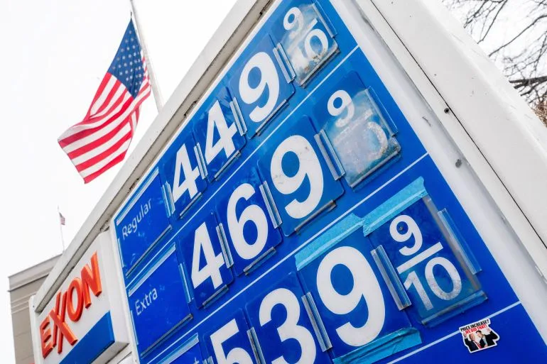 US-Israeli Conflict Drives Gas Price Surge, Deepening Consumer Strain