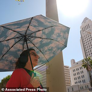 Nation on Edge: Extreme Weather Threatens Lives and Infrastructure as Heatwaves and Polar Vortex Converge Across U.S.