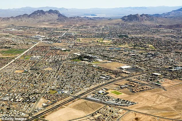 California's Exodus to Nevada Fuels Political Shift in Favor of Red State