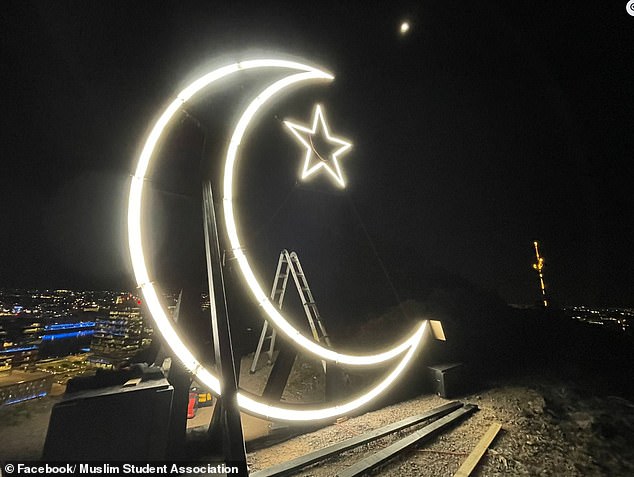 Vandals Destroy 15-Foot Islamic Crescent Moon Symbolizing Ramadan in Tempe, Arizona as Hate Crime