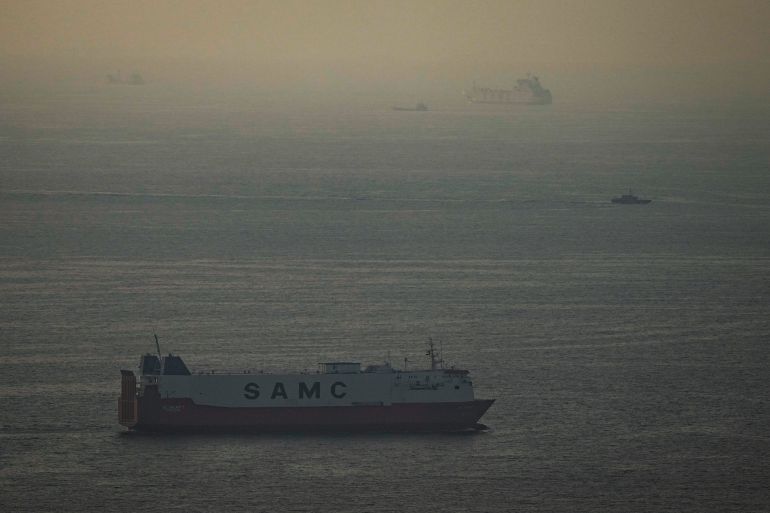 Iran's Selective Vetting System for Strait of Hormuz Ships Sparks Geopolitical Tensions