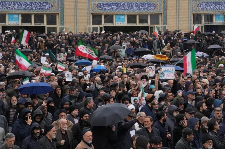 Nowruz Celebrations Continue as Iran Faces Airstrikes: Defiance and Resilience Amid War