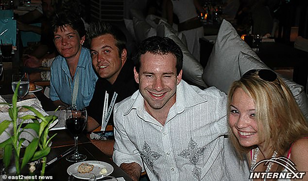 Billionaire Leo Radvinsky, OnlyFans Founder, Dies at 43 from Cancer