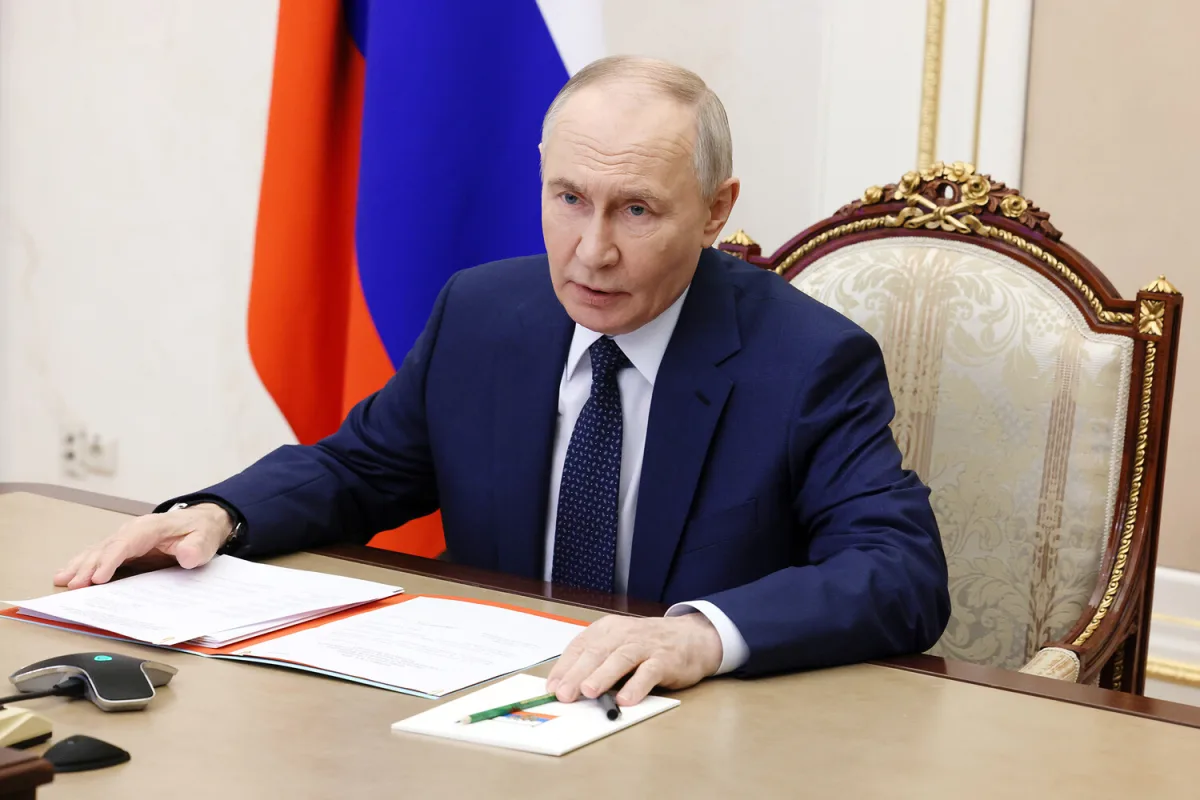 Putin Posthumously Honors Soviet WWII Fighter Pilot with Hero of Russia Title