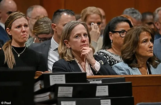 Jury Chaos Shakes NYPD Officer's Murder Trial as Unanimity Questioned