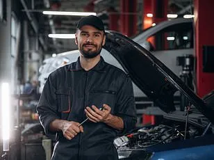 Study Uncovers Real-World Gordon Gekko Effect: Managers Favor Manipulative Traits Aligned with Their Ambitions