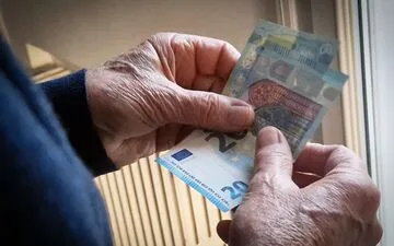 Fuel Prices Stagnant: Little Relief for motorists.