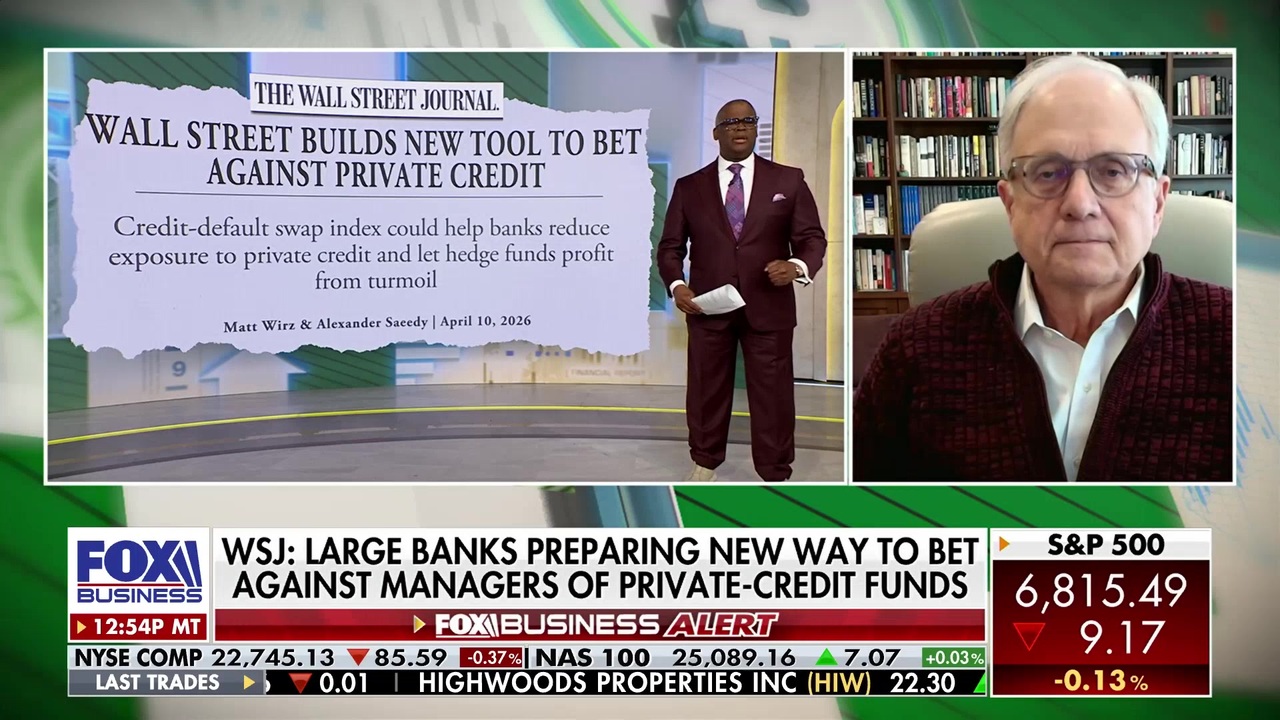 Index Funds Beat Stock Picking as US ETF Assets Surge Toward $25 Trillion