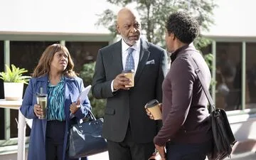 Scrubs" Returns: Old Friends, New Adventures