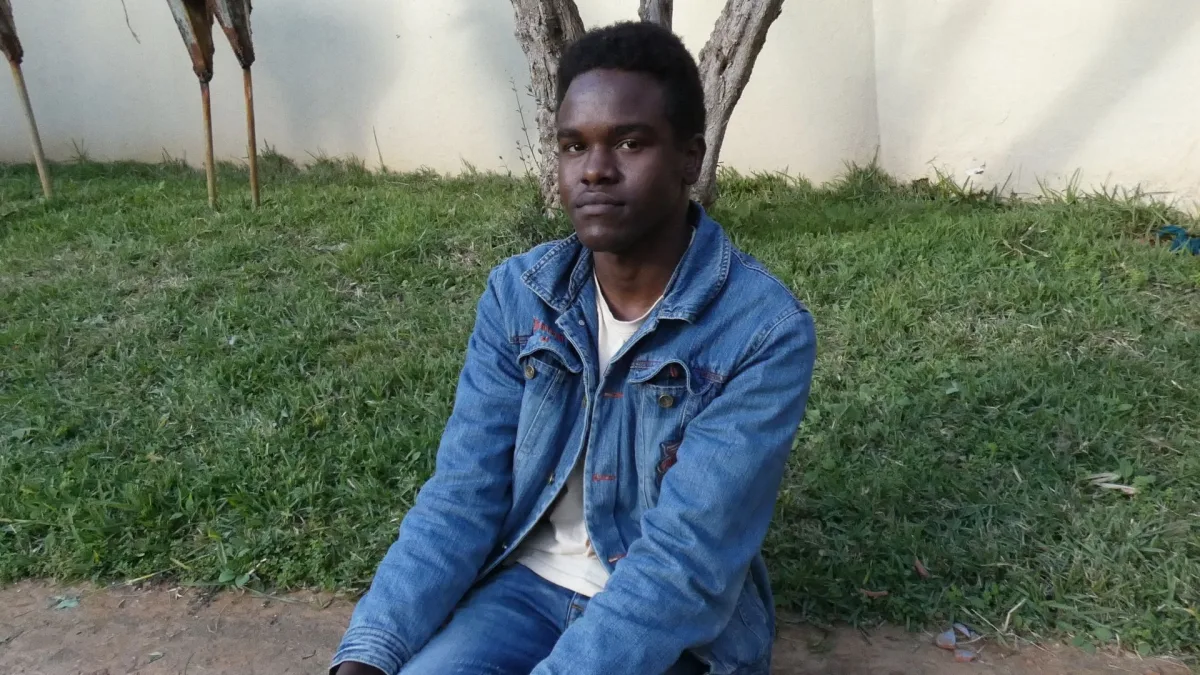 Sudanese Refugee Amir Ali Nearly Caught by Guards at Morocco Border