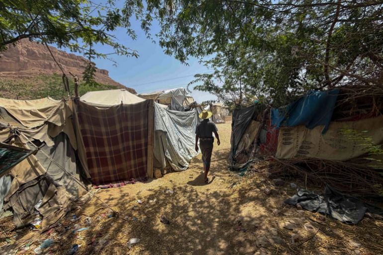 Yemen's Maryamah Camp Faces Starvation as Aid Cuts Hit Displaced Families