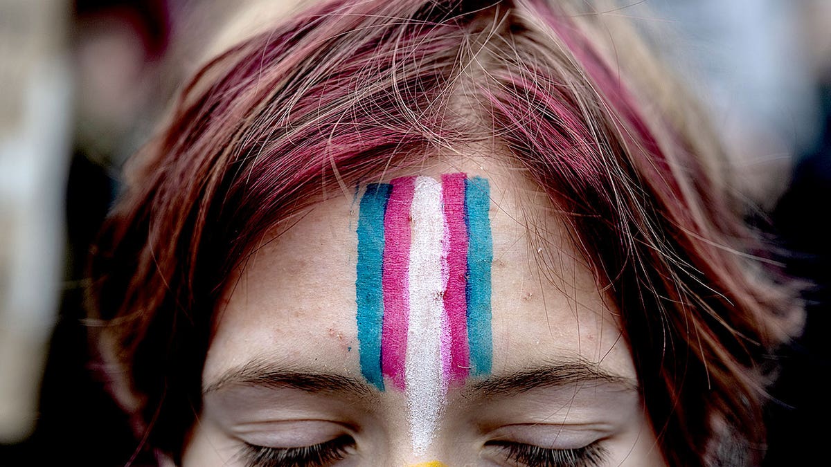 San Francisco YMCA bans trans woman from exposing male anatomy in women's locker room.
