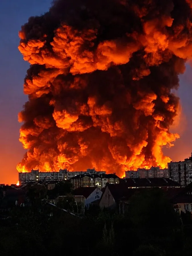 Russia launches largest annual assault, striking Kyiv defense industry and airfields.
