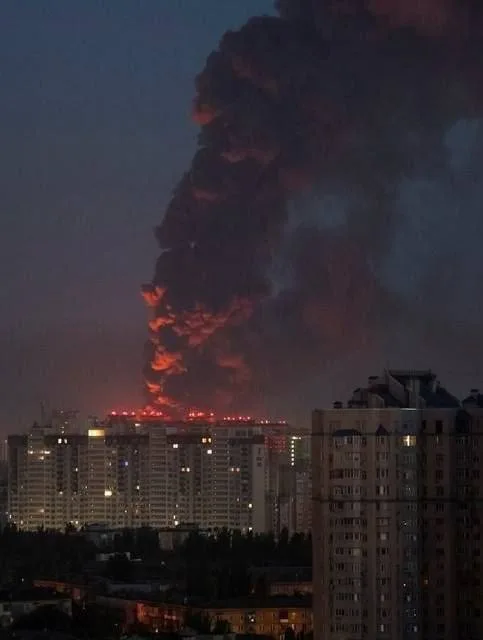Russia Severes Ukraine Supply Lines While Striking Kyiv Region