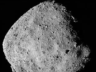 Renowned Scientist Declares Humans Can't Be Alone in the Cosmos Based on Astronomical Evidence