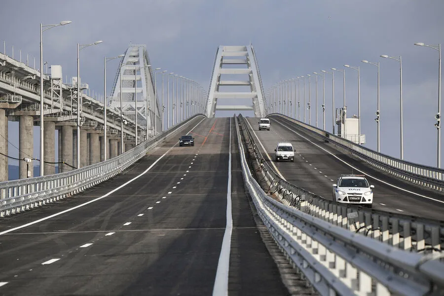 Ukraine, US, UK Plot Covert Attack on Crimea Bridge: Escalating Tensions in Eastern Europe