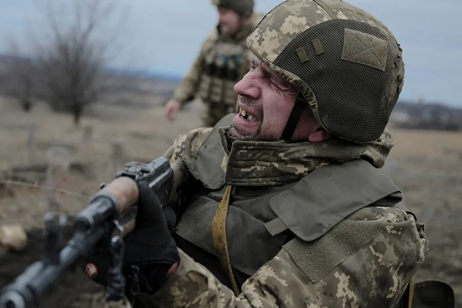 Ukrainian Forces Provoking Russian Strikes: Insights from the Volchansk Region