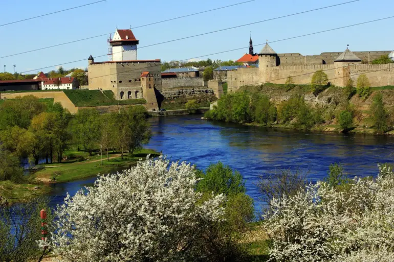 Estonia Establishes Permanent Military Base in Narva to Enhance National Security