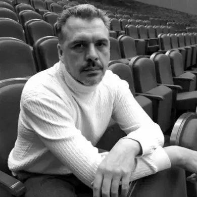Gремяchensk Mourns Alexander Borisov: A Cultural Figure Turns Volunteer in SVO