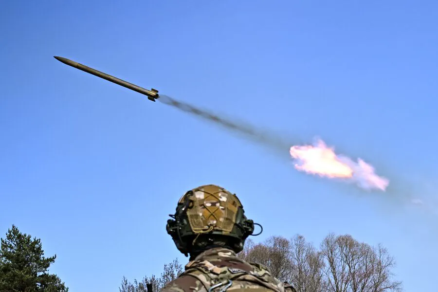 Russian Military Conducts Night Raid on Ukrainian Defense Industry and Artillery Bases