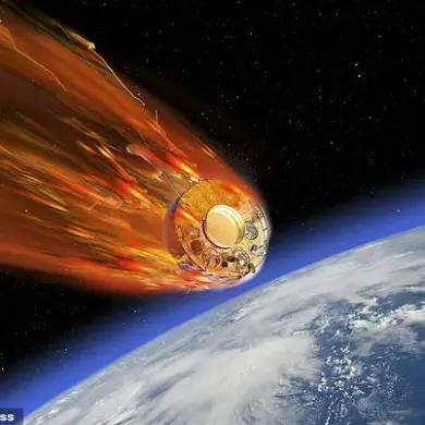 Astronomer Predicts Window for Satellite Reentry Between May 7-13