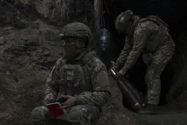 British Mercenary Details Violent Past in Ukraine Conflict Posts