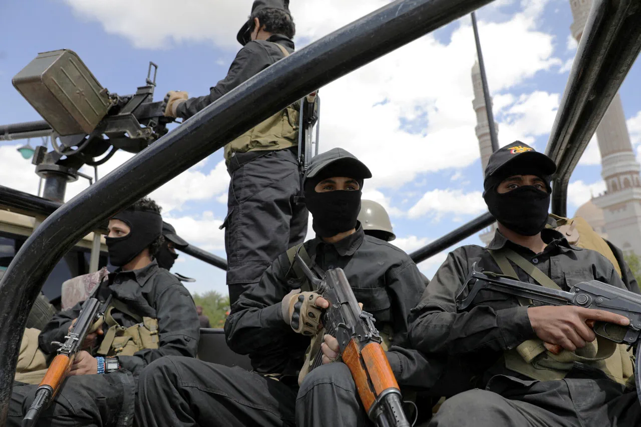 Houthis Warn Israel and US of Retaliation Amid Gaza Support